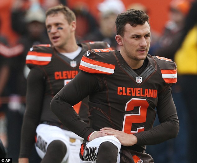 Cleveland Browns are set to recall quarterback Johnny Manziel for the San Francisco 49ers clash