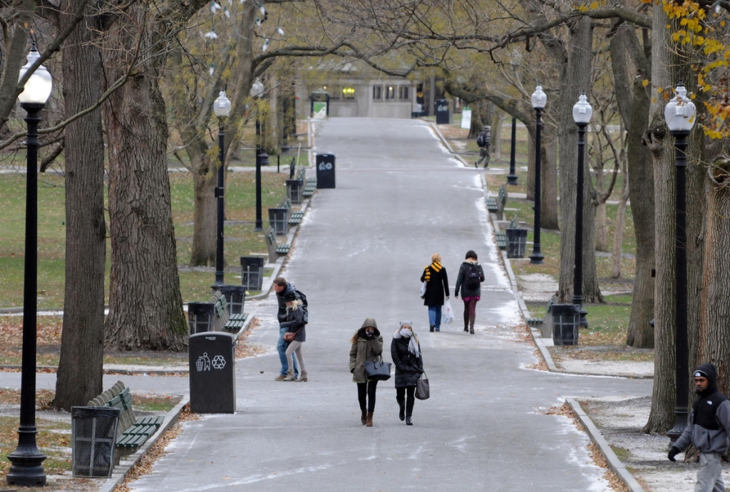 Credit Faith Ninivaggi Bostonians are seen bundled up last year in this December 8 2014 file