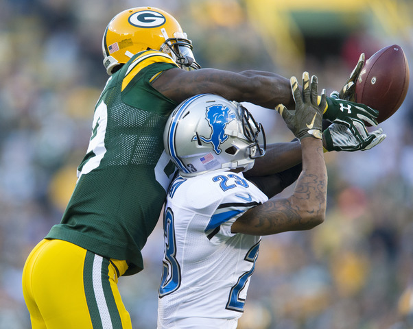 Packers beat Lions 27-23 on Rodgers-to-Rodgers Hail Mary