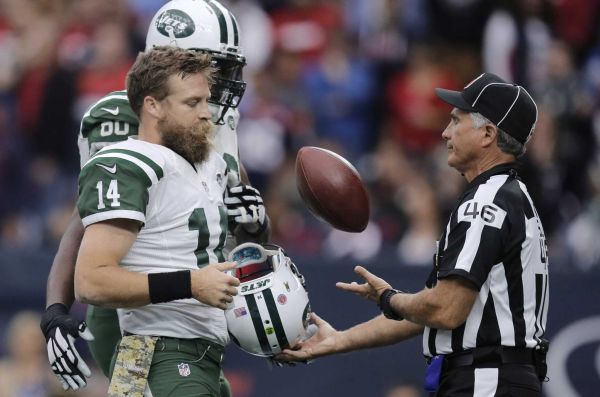 End of an era: Jets quarterback Ryan Fitzpatrick trims The Beard