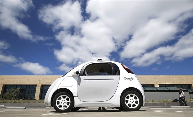 California: Self-driving cars must have driver behind wheel