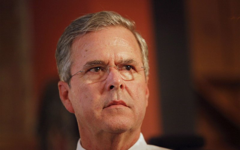 U.S. Republican presidential candidate and former Florida Governor Jeb Bush listens to a question from the audience during a campaign'meet and greet event at Wholly Smokin BBQ in Florence South Carolina