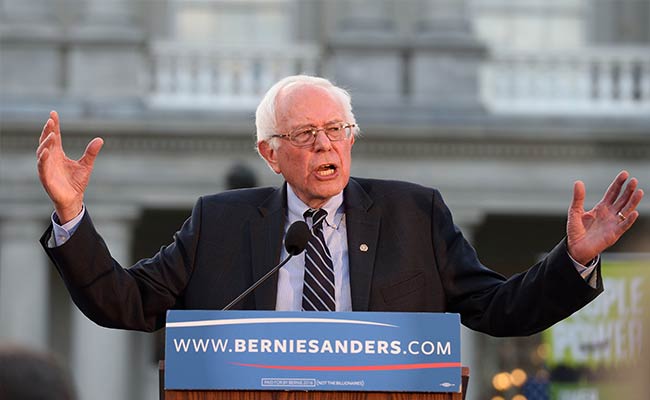 Bernie Sanders Wins Readers Poll For Time Magazine'Person of the Year