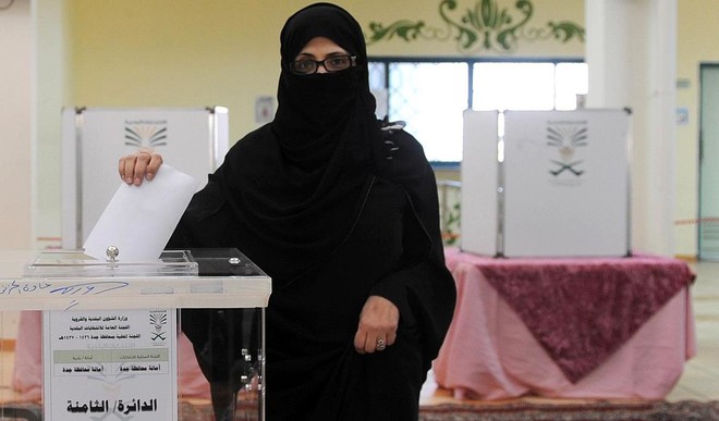 Saudis elect 19 women after first candidacies in landmark polls