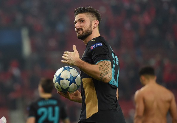 Hat-trick hero Giroud answers critics- Olympiacos 0-3 Arsenal 5 Talking Points