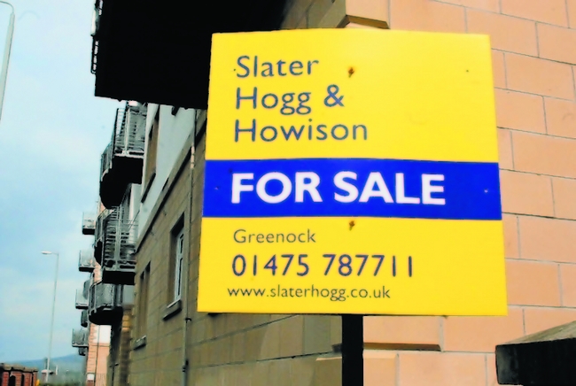 House prices in UK end year at record high