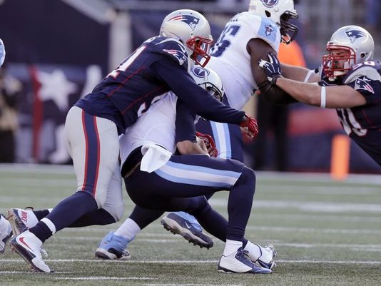 NFL Notes: Marcus Mariota injured against Patriots