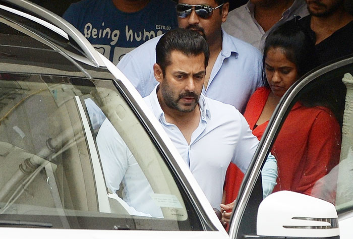 Indian Bollywood film actor Salman Khan leaves his home to appear at a Sessions Court in Mumbai. — AFP