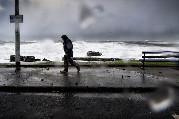 Ireland set for heavy winds as Storm Eva approaches