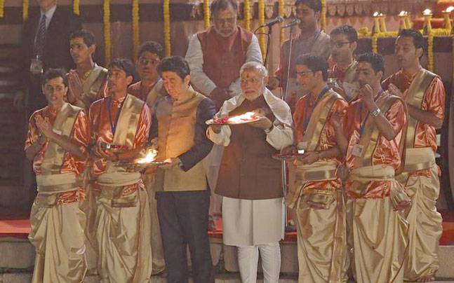 Shinzo Abe and Narendra Modi in Varanasi