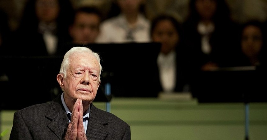 Former US president Jimmy Carter declares he's free of cancer