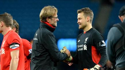 Jurgen Klopp wants Liverpool goalkeeper Simon Mignolet right to keep coming for crosses