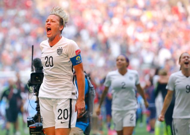 Abby Wambach takes a shot at the U.S. men’s soccer coach