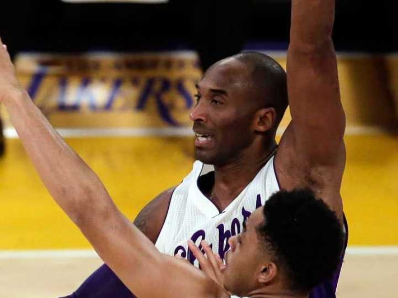 Kobe Bryant in action against the Los Angeles Clippers