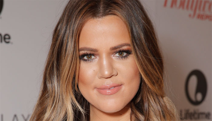 Khloe Kardashian visits sister Kim in hospital