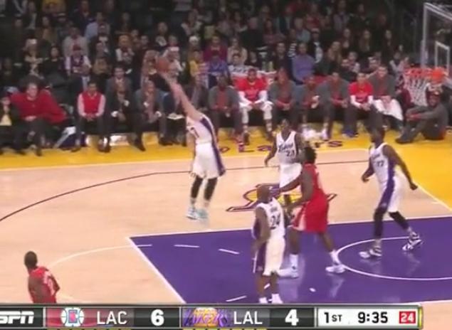 Lakers&#39 Larry Nance Jr. accidentally swats the ball back into his own hoop