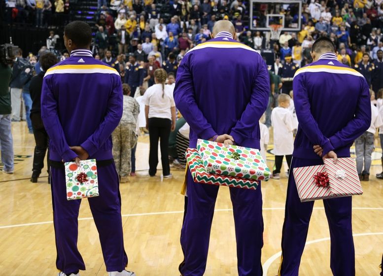 Lakers Does Santa Have a Gift for This Team