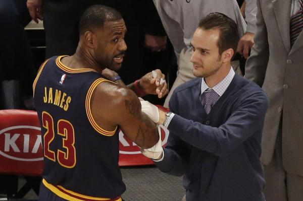 LeBron Leads Cavs Past Magic, Joins Robertson on Elite List