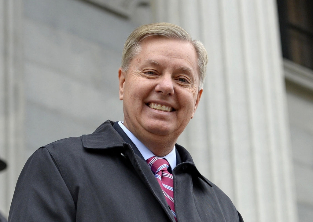 Lindsey Graham Drops Out of Presidential Race
