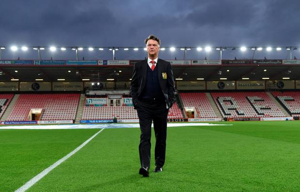 Manchester United manager Louis van Gaal walks off dejected after their defeat to Norwich City. Reuters