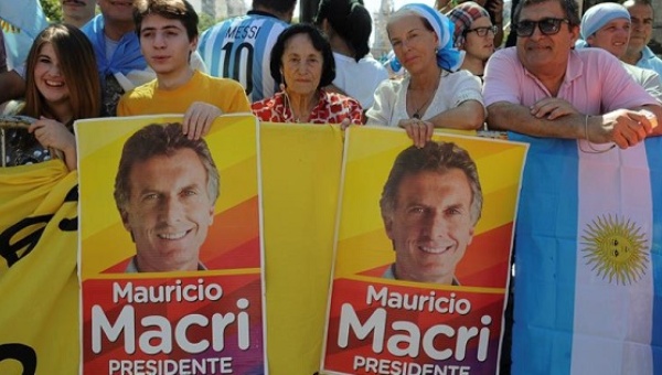 Mauricio Macri supporters gather in Buenos Aires on Dec. 10 2015