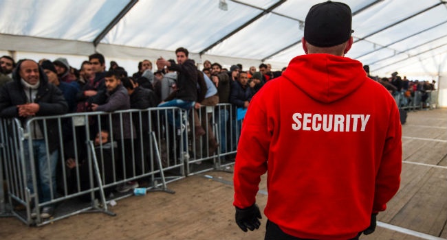 Merkel wants to 'drastically reduce' refugee arrivals in Germany