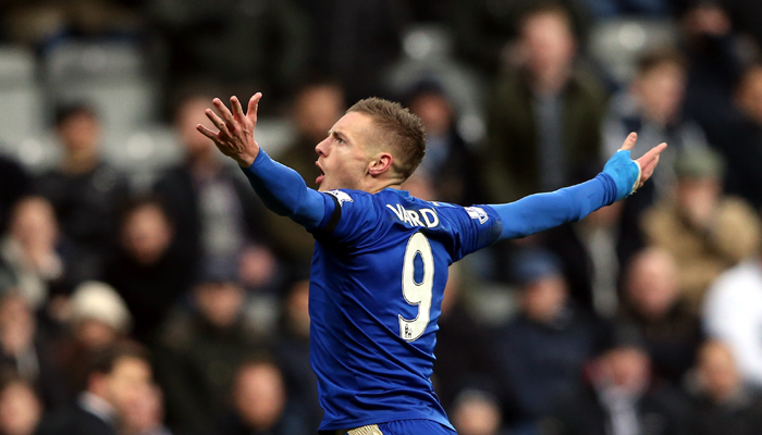 EPL 2015-16 Jamie Vardy retains Premier League Player of the Month award