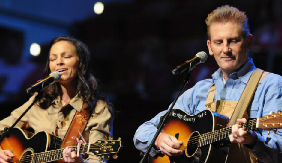 Joey and Rory Feek on the stage together