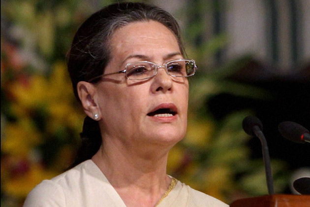 National Herald case: court directs Sonia, Rahul to appear on Dec. 19