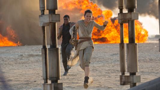 `Star Wars' on Record Path as Disney Cites $100 Million Friday