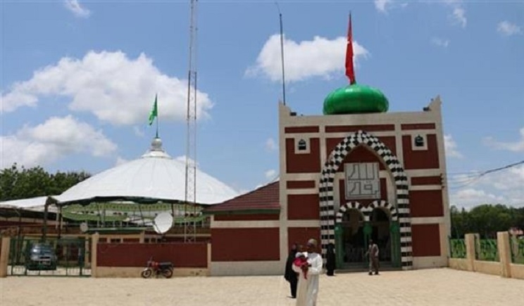 Nigeria Military demolishes Shia Muslim center