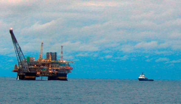 Oil platform