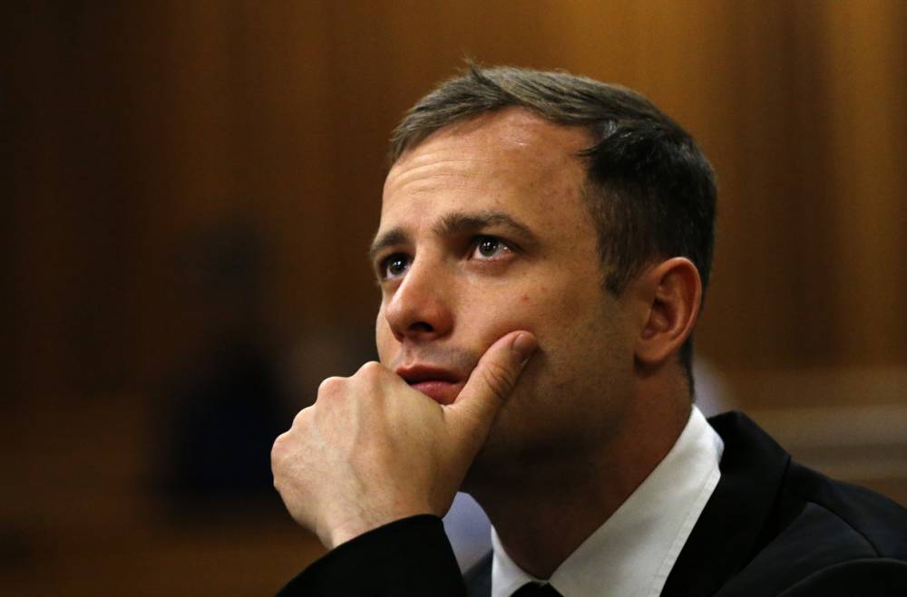 Arrest warrant issued for Oscar Pistorius