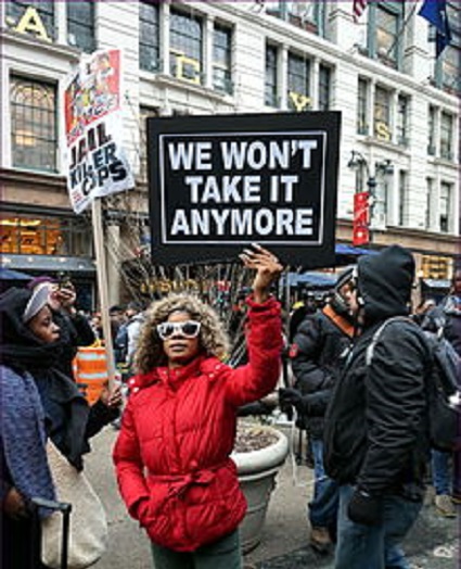 SF Students Ditch Class to Protest Mario Woods's Death