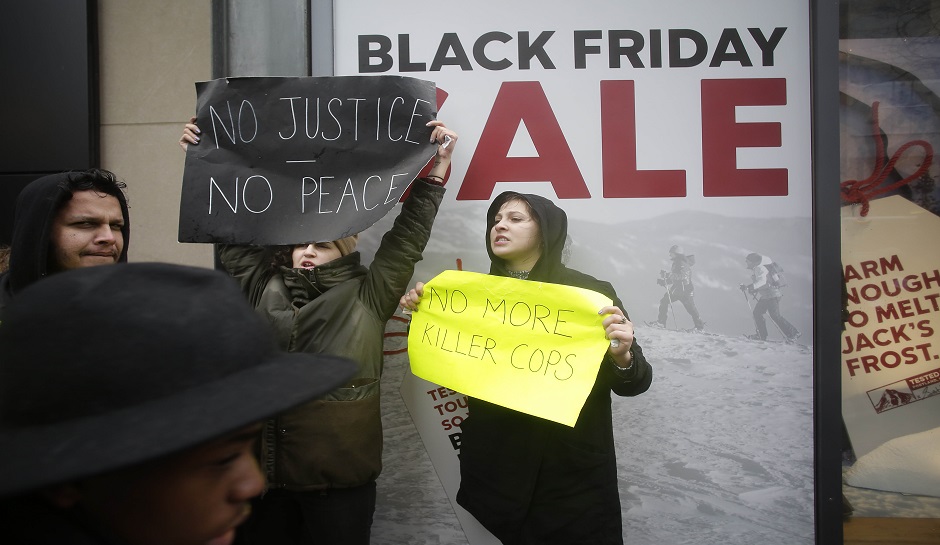 Laquan McDonald protesters march on Michigan Avenue on Black Friday