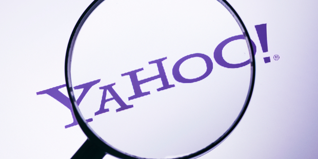 Yahoo mulls sale of core Internet business