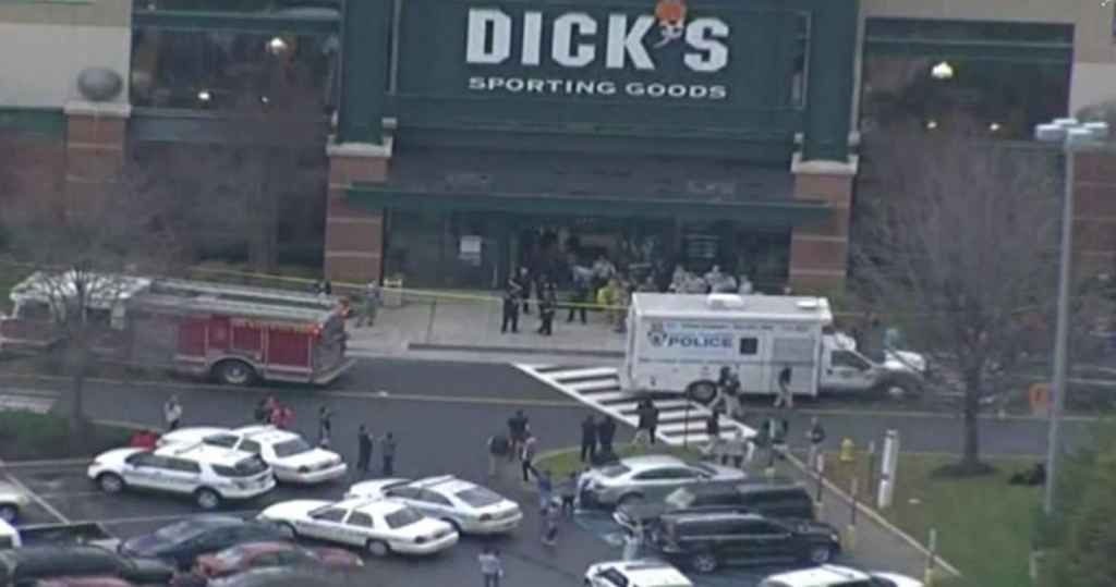 Shots fired in Northlake Mall in Charlotte, North Carolina on Christmas Eve, gunman killed by police