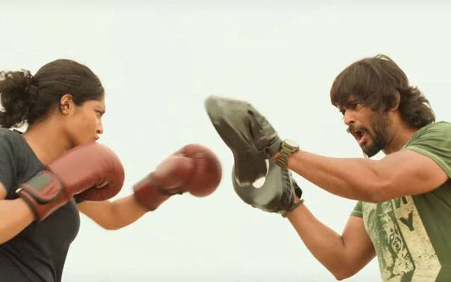 Madhavan Starrer Saala Khadoos Trailer Will Make You Feel Like A Boxer!