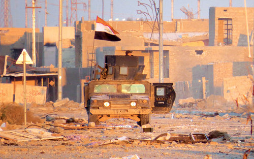 Iraqi forces in fierce battles with IS in Ramadi