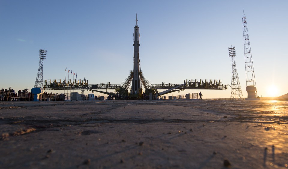 Soyuz rocket blasts off for International Space Station