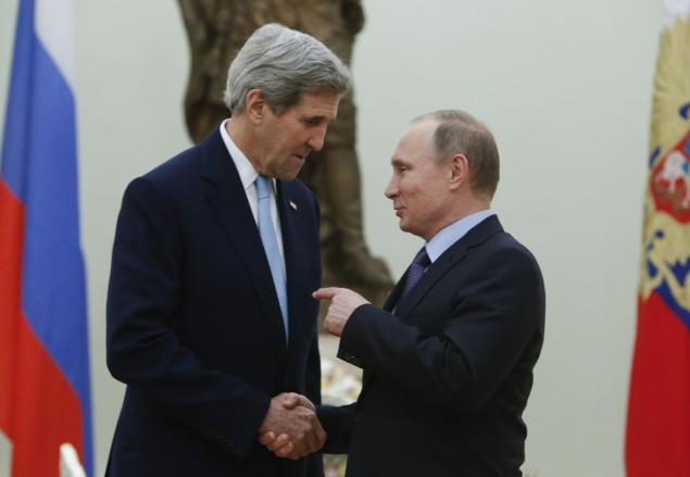 Vladimir Putin and John Kerry meet in Moscow