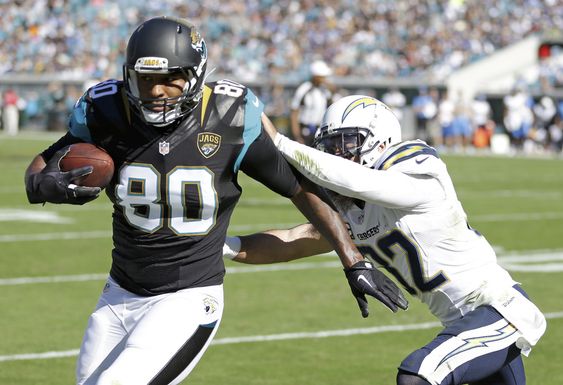 San Diego Chargers snap six-game losing streak with narrow victory