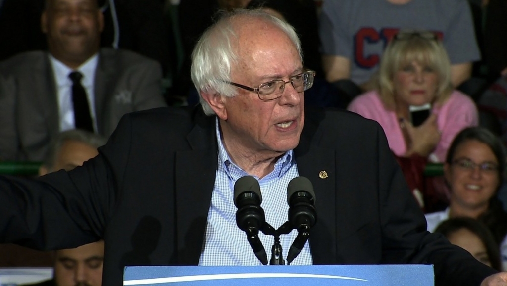 Sanders on ISIS 'We gotta be tough but not stupid!&#039