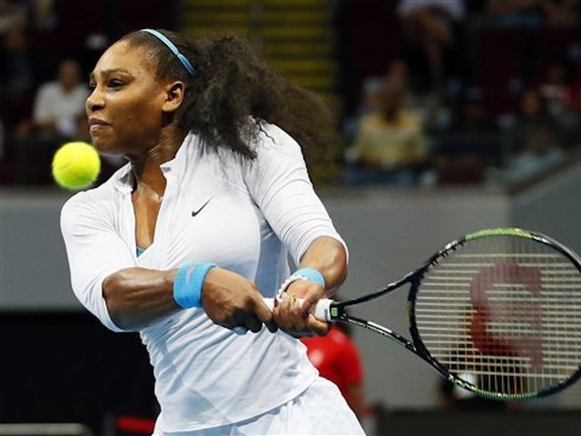 Serena Williams Can't Go the Distance in Her Own Charity Race