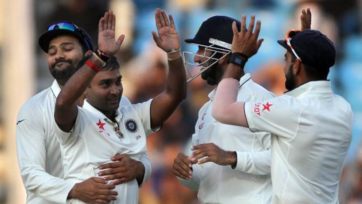 India on top amid wicket chaos