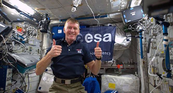 Brit astronaut dials wrong number from space says Hello planet Earth