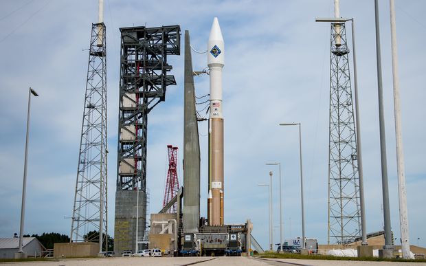 Atlas 5 rocket waiting on the launch pad
