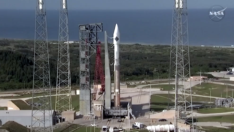 The Cygnus cargo ship and Atlas rocket on the launch pad