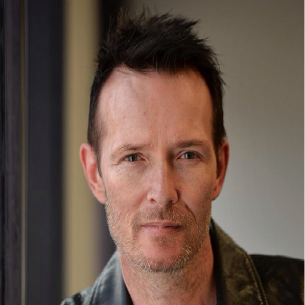 Scott Weiland Passes Away At 48