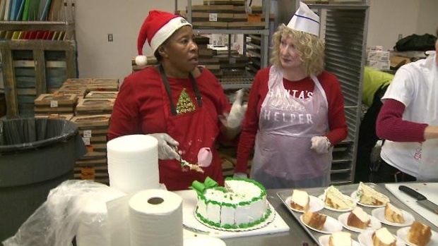 Salvation Army feeds 400 homeless on Christmas